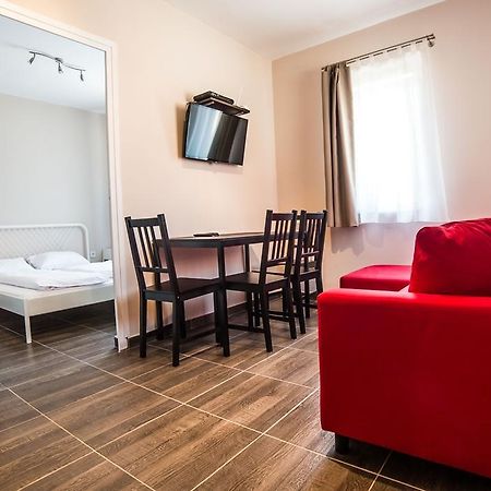 Tulipan Apartman Эгер Экстерьер фото