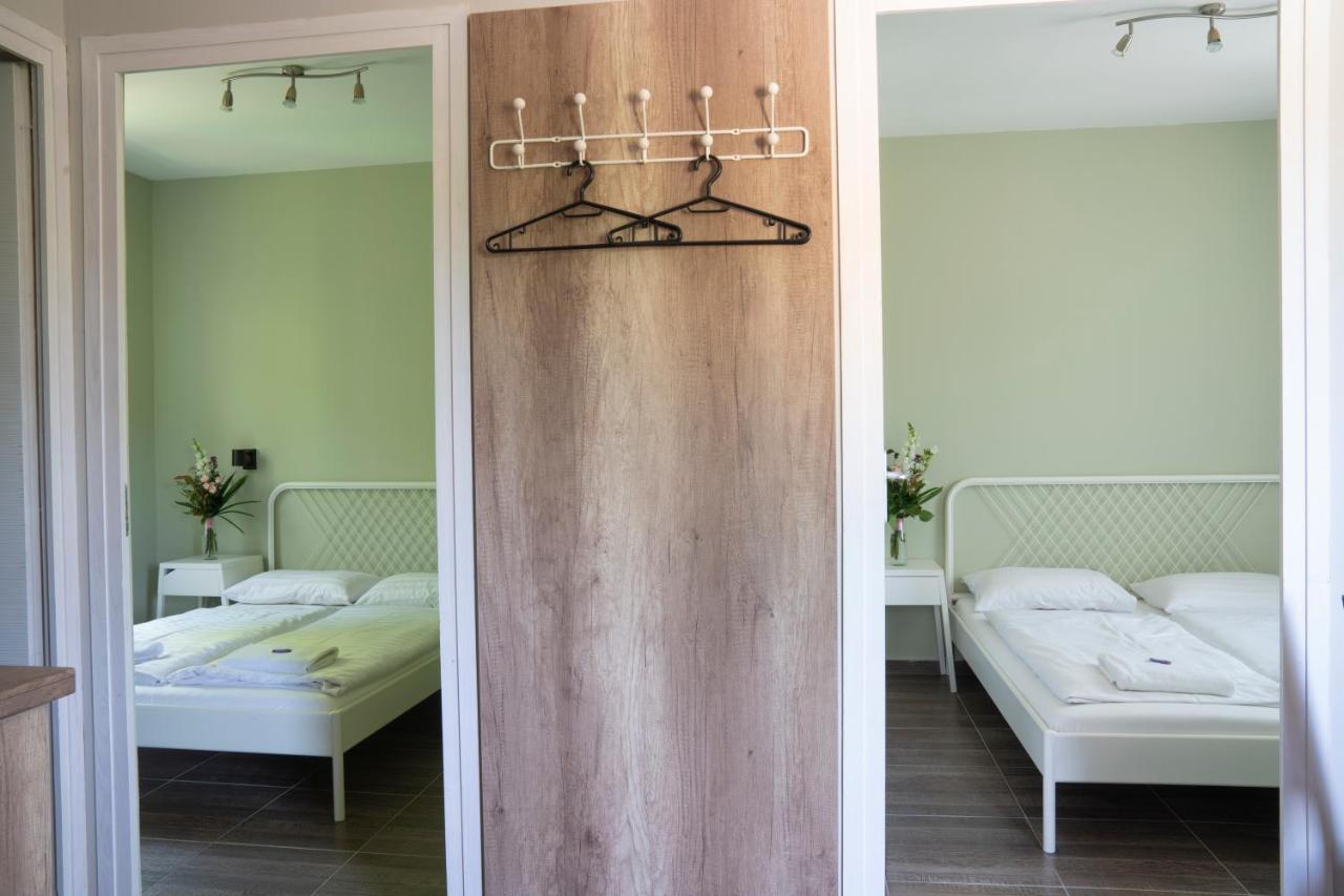 Tulipan Apartman Эгер Экстерьер фото