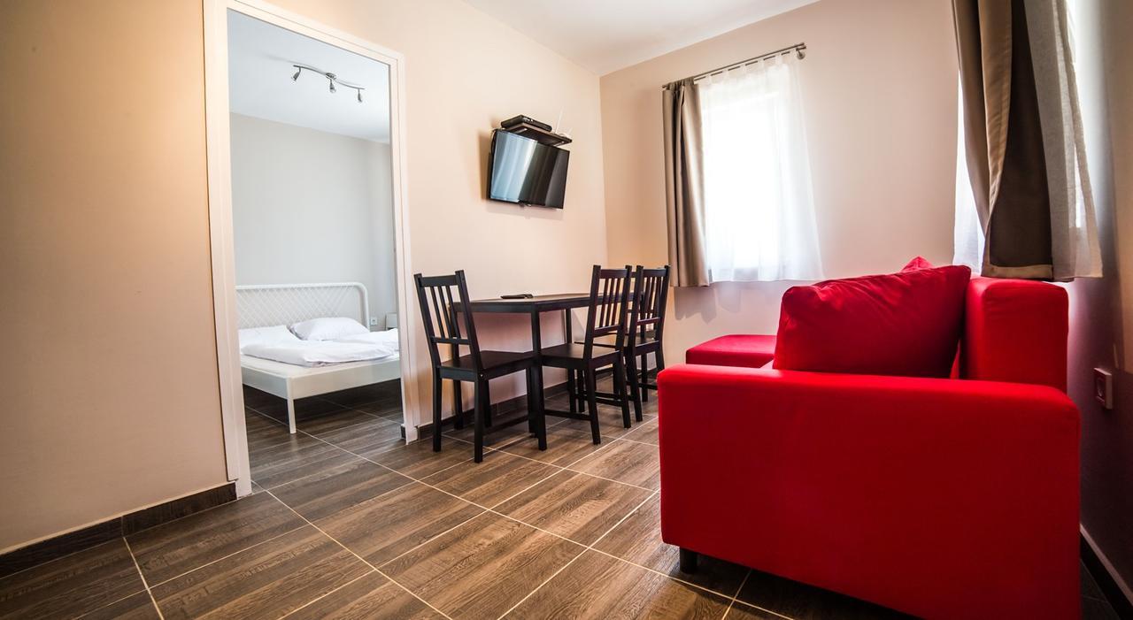 Tulipan Apartman Эгер Экстерьер фото